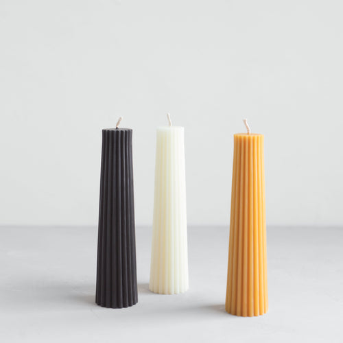 Greentree beeswax pillar candles